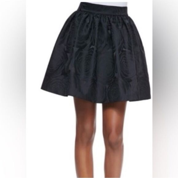 NWT Kate Spade Elegant Black Floral  mini Skirt, US4 - Picture 1 of 11